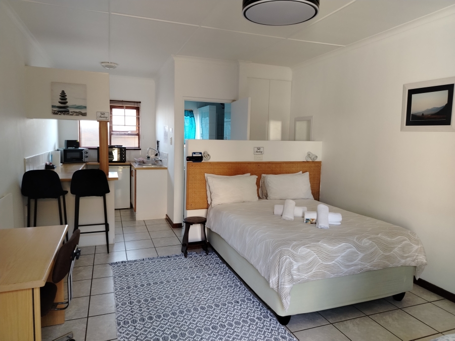 10 Bedroom Property for Sale in Gonubie Eastern Cape